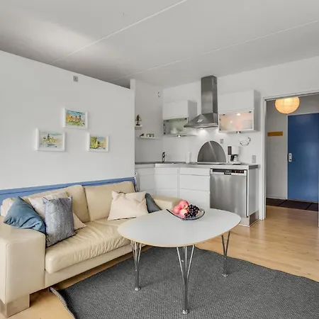 Bad, Lejl, 10 Apartment